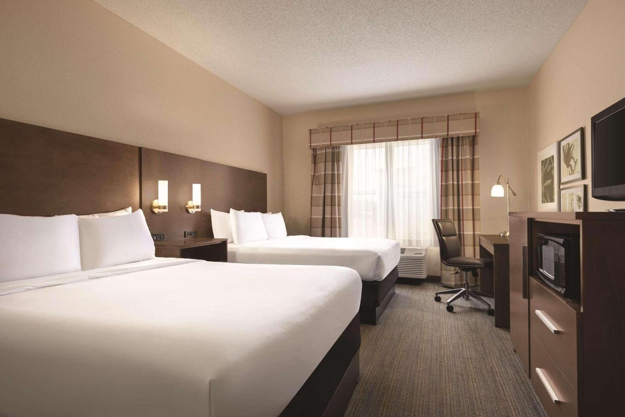 Country Inn & Suites By Radisson, Forest Lake, Mn Экстерьер фото